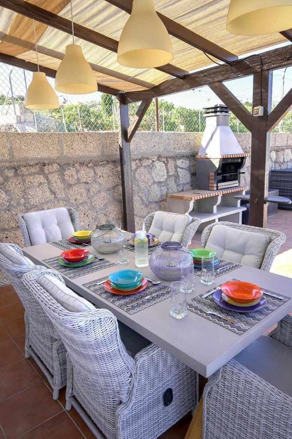Villa Rural Casa Blanca By Tenerife Rental & Sales Гранадилла-де-Абона Экстерьер фото